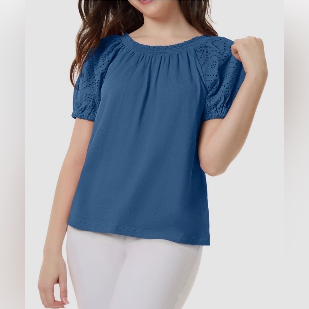 Jones New York Woman’s Petite Medium Puff Embroidered Eyelet Sleeves Blue  NWT